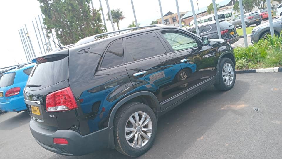 SUVs for Rwanda tours and transfers